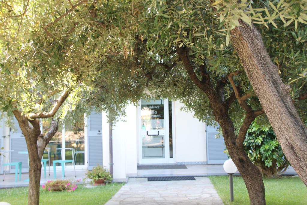 Residence Villa Carmen Fronte Mare A 50 Mt Pietra Ligure Exterior foto